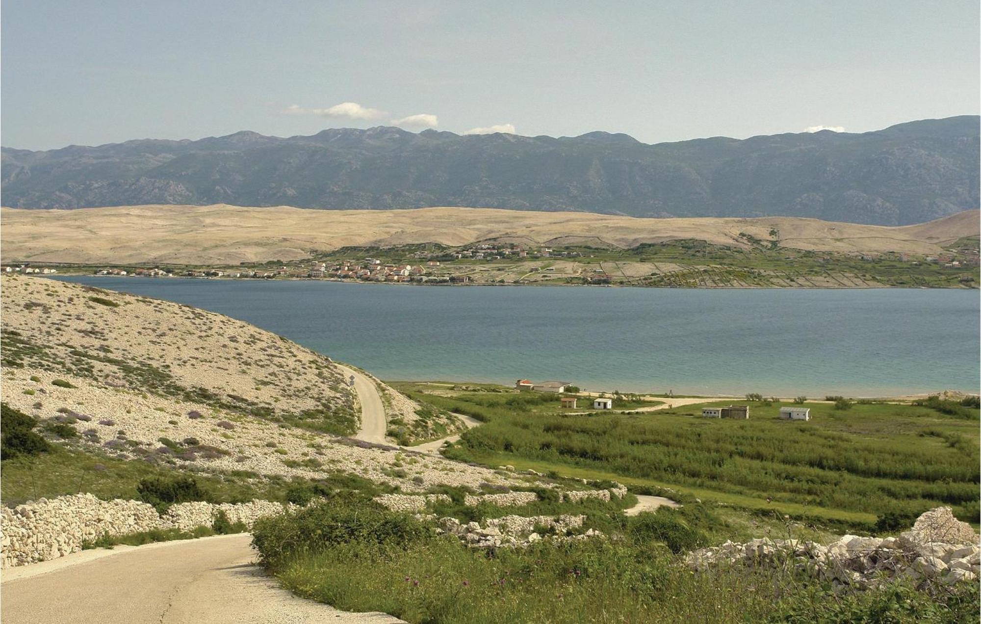 Nice Apartment In Bosana-Pag With Wifi Šimuni Екстериор снимка